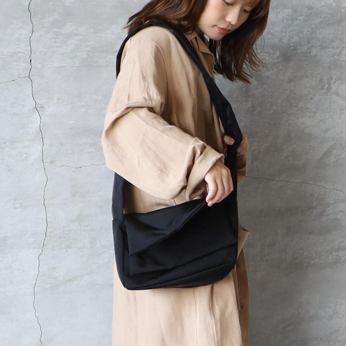 【ご予約品】 Bull French フレンチブル サンド メール便対応 ピローバッグ バッグ