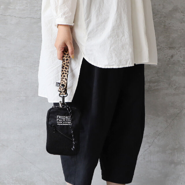 FREDRIK PACKERS フレドリックパッカーズ LEOPARD HANDLE HANG