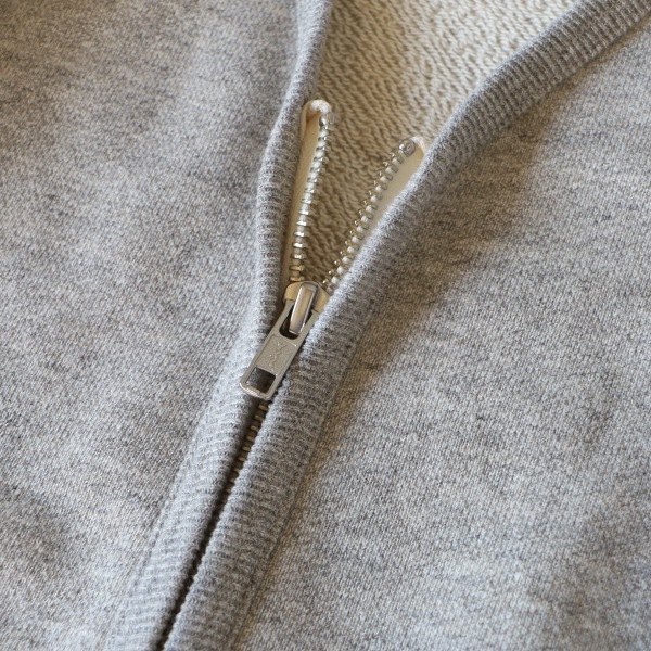 SALE40％OFF BLUE LAKE MARKET ブルーレイクマーケット トビ裏毛ジップ