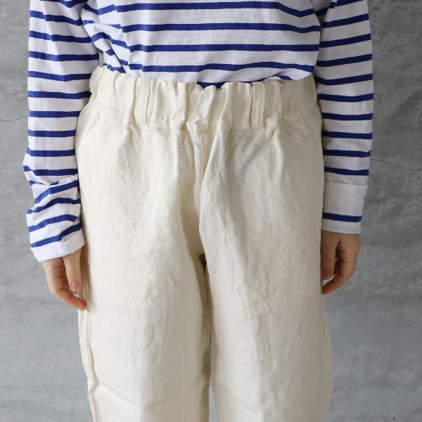 エテルニテ ドゥ ソワ　リネンデニムパンツ　ベージュ　麻100％ eternite de Soi-e [エテルニテ ドゥ ソワ] リネンデニムパンツ