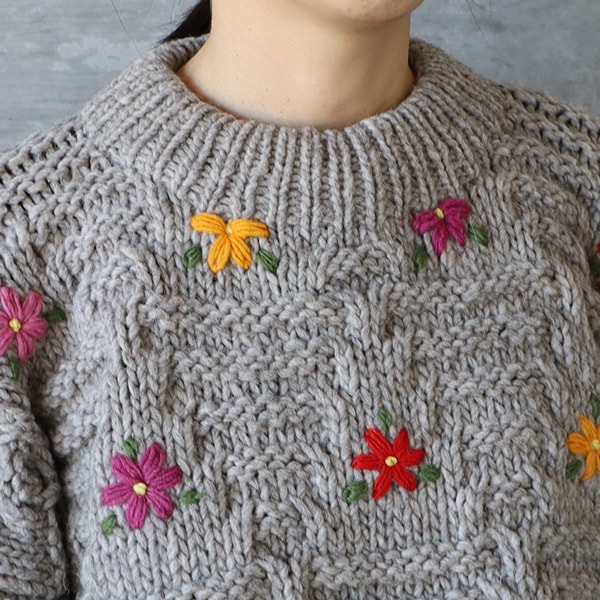 ICHI Antiquite's イチアンティークス 花刺繍ペルーハンドニット