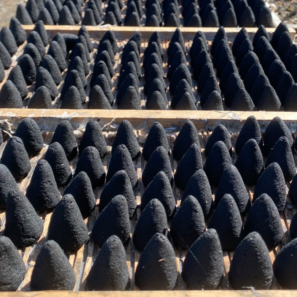 ROOT FOUR ルートフォー 麻殻炭スティック 長さ約9センチ 10~15本入り 国産 野州麻 吸湿 天然 加湿器