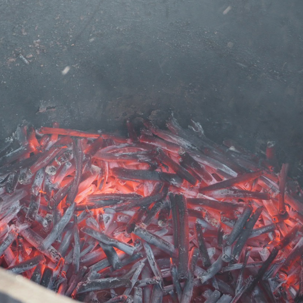 ROOT FOUR ルートフォー 麻殻炭スティック 長さ約9センチ 10~15本入り 国産 野州麻 吸湿 天然 加湿器