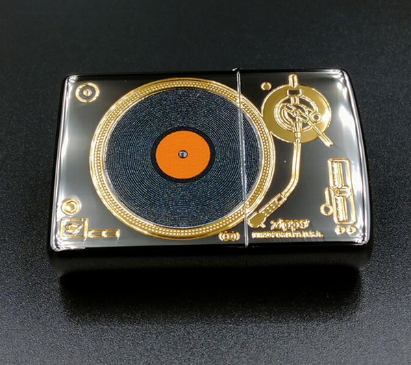 ZIPPO レコード-GD 黒ニッケル仕上げ ジッポー | 全ての商品 | 筆記具