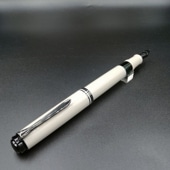 Pelikan ���������� �ڥꥫ�� �����٥졼�� M670 �������॰�졼 PVD�����ƥ���14��ڥ��� ��ǯɮ