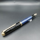 Pelikan �ڥꥫ�� �����٥졼�� M800 �֥롼���ȥ饤��  Blue stripe �ļ� ������������18��ڥ��� ��ǯɮ