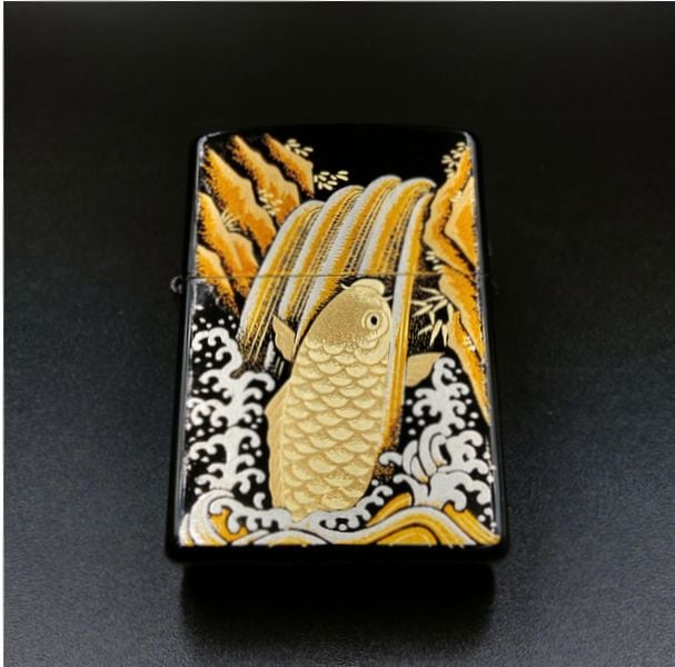 ZIPPO �ܶ⼬�� �� ���åݡ�