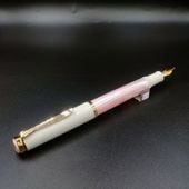 Pelikan �ڥꥫ�� ���������� ���饷�å� Classic M200 Cherryl Blossom �����꡼�֥��å��� 24�⥴����ɥץ졼�ȥ��ƥ�쥹�ڥ��� ��ǯɮ