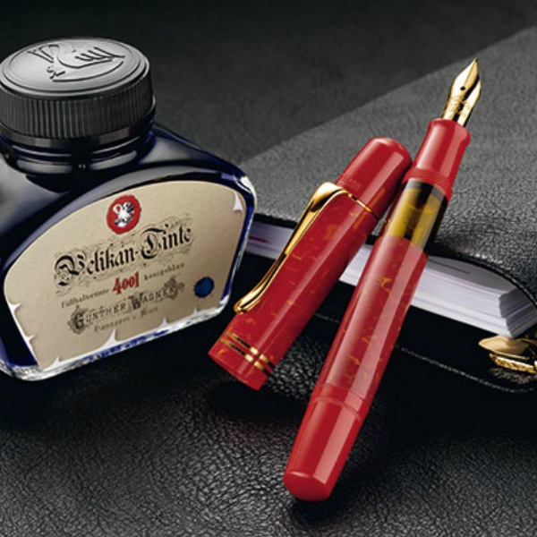 Pelikan �ڥꥫ�� ���������� M101N Bright Red(�֥饤�ȥ�å�)