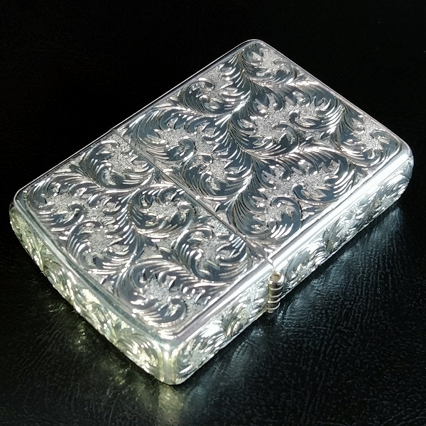 装飾的な純銀製カップ 306g 純銀刻印あり純銀製 装飾的な純銀製カップ 306g 純銀刻印あり純銀製 銀杯純銀杯合計301g