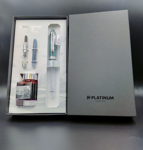 PLATINUM �ץ������ǯɮ #3776 CENTURY �������꡼ �ٻα��� ��3�� ���� PNB-43000FU #58 ���̥���  14��ڥ��� ������