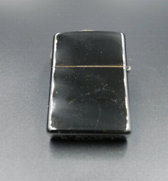 ZIPPO �ܶ⼬�� �� ���åݡ�