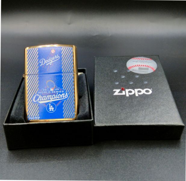 ZIPPO �����󥼥륹 �ɥ��㡼�� 2025ǯ ���ɥ��꡼������ LOS DODGERS 2025 WORLD CHAPIONS #47220 ͥ����ǰ ���åݡ�