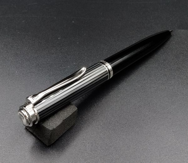 Pelikan �ڥꥫ�� �����٥졼�� K605 ����С��ȥ�� black stripe �֥�å����ȥ饤�� �ܡ���ڥ�