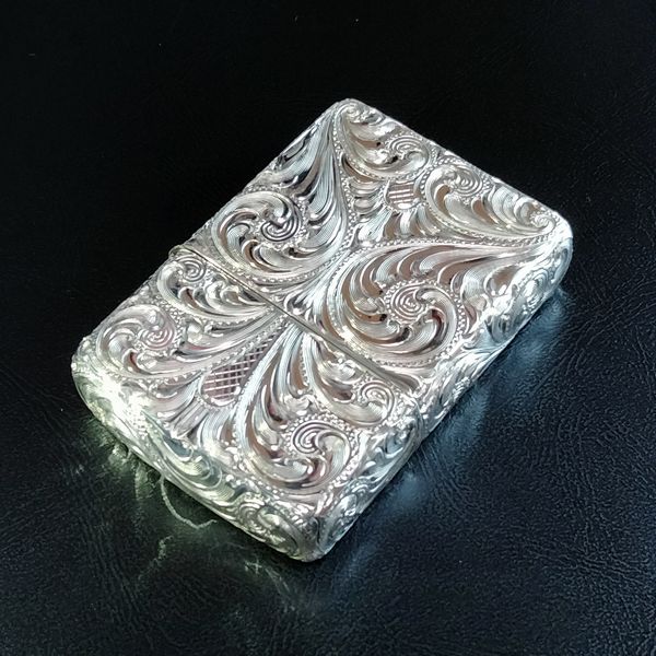 ZIPPO SILVER KING ����С����� 26SLV-1SP Armor �����ޡ� ��������󥰥���С�(�����)��5�̼�Ħ��Ħ�� ���åݡ�