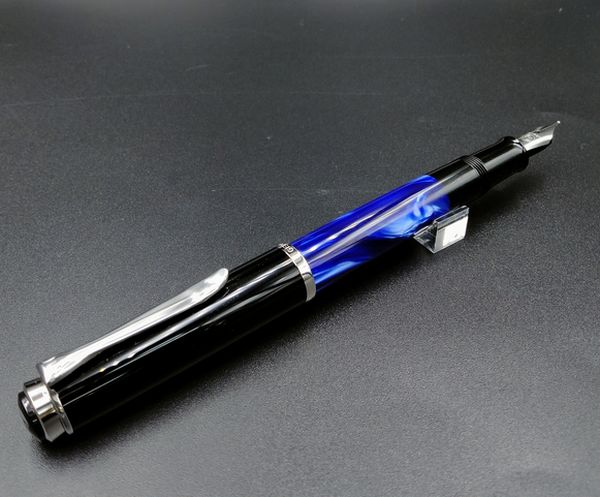 Pelikan �ڥꥫ�� ���饷�å� M205 �ޡ��֥�֥롼 ���ƥ�쥹��������ڥ��� ��ǯɮ