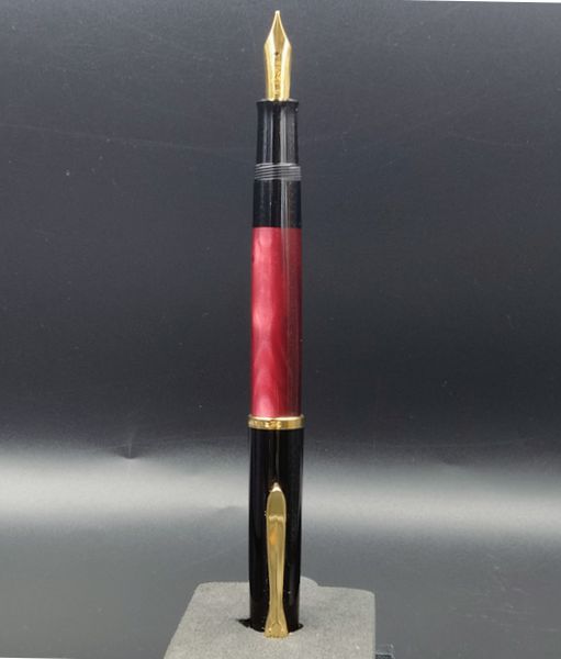 Pelikan ڥꥫ  饷å Classic M200 Red Marbled åɥޡ֥ 24ץ졼ȥƥ쥹ڥ