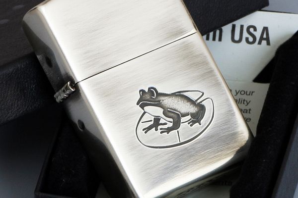 ZIPPO ������ frog ���ι����99����å����������֥��ž夲  ���åݡ�