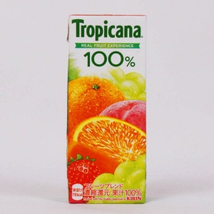 キリン トロピカーナ100% グレープフルーツ 250ml 紙パック 96本 (24本入×4まとめ買い) キリン トロピカーナ 100％ グレープフルーツ 1000ml紙パック×24本［6