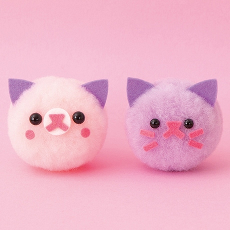 H441-619 はにかみニャンコと子ねこ - ハマナカ商店
