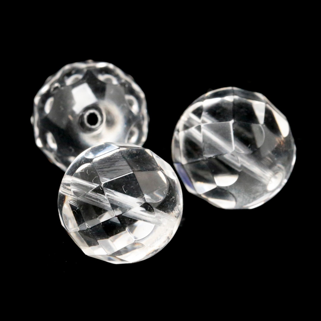 高品質 水晶ラウンドカット♡No.2657 水晶 ラウンドカット ビーズ (32面カット) 14ミリ