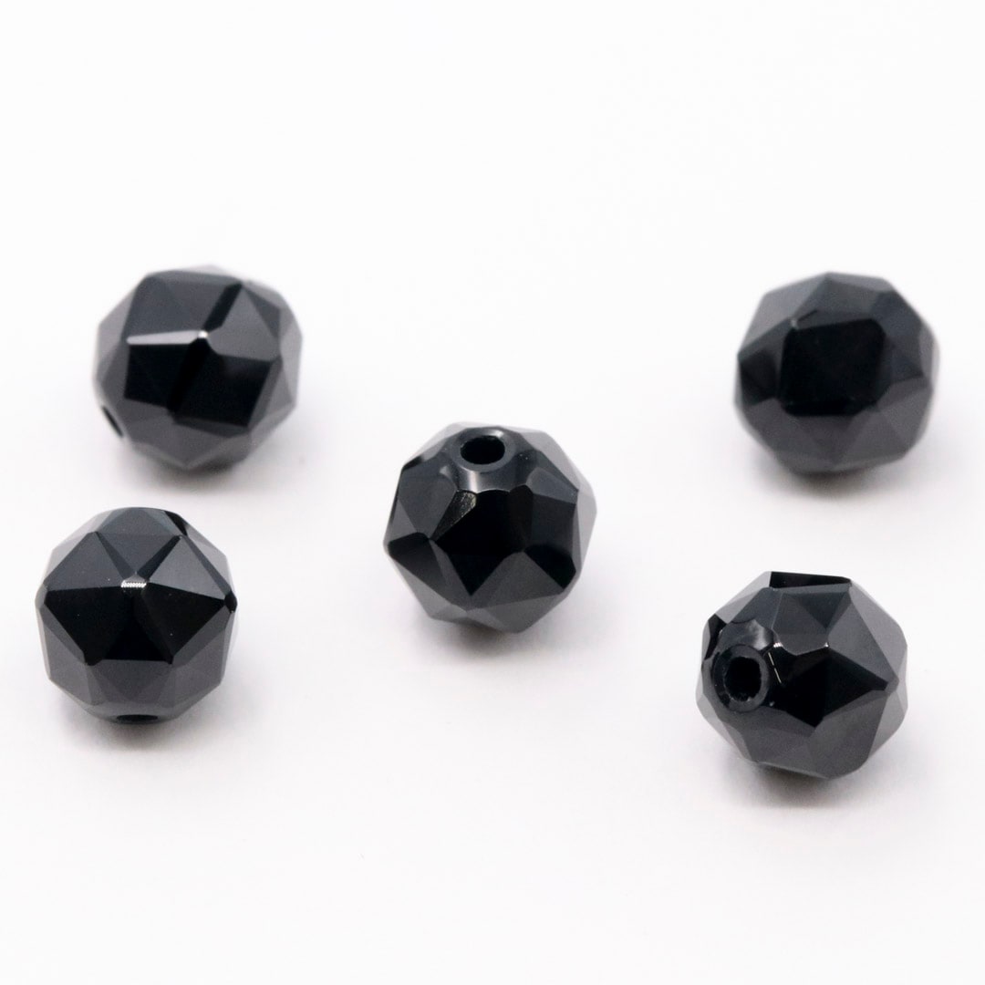 ブラックスピネル スターカット 6ミリ 5石入り