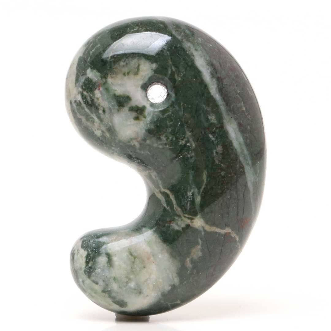伊勢青石 出雲型勾玉 30ミリ 桐箱入り 勾玉 数量限定】伊勢青石 出雲型勾玉 30ミリ
