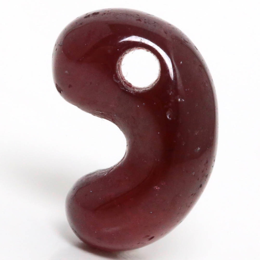 ガーネット出雲型勾玉