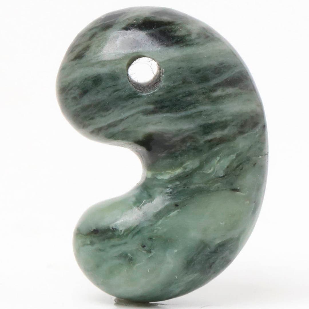 出雲型勾玉 パワーストーン・天然石のアクセサリーショップ