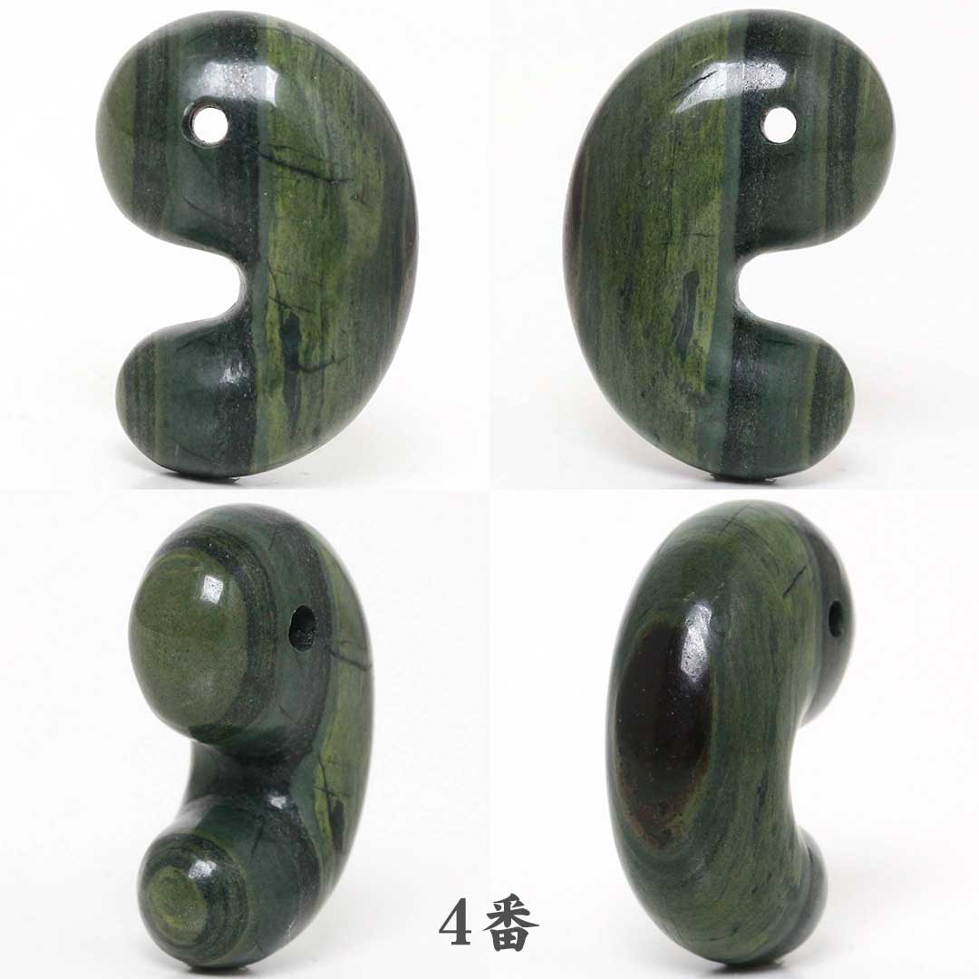 青虎天眼B 出雲型勾玉 30ミリ