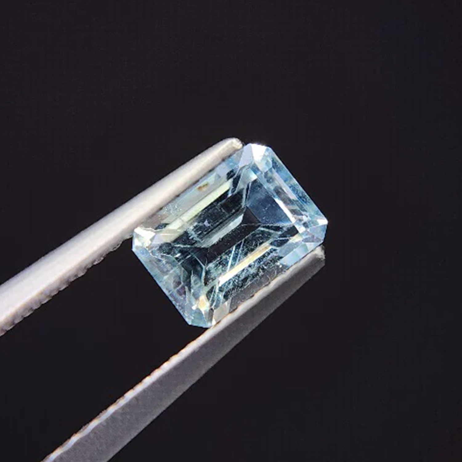 アクアマリン ルース 0.74ct