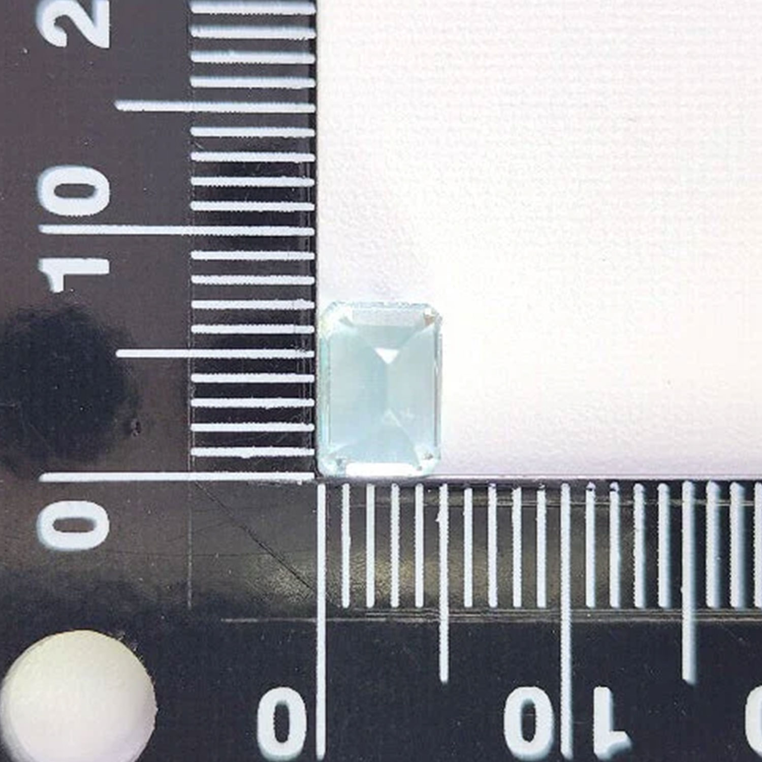 アクアマリン ルース 0.74ct