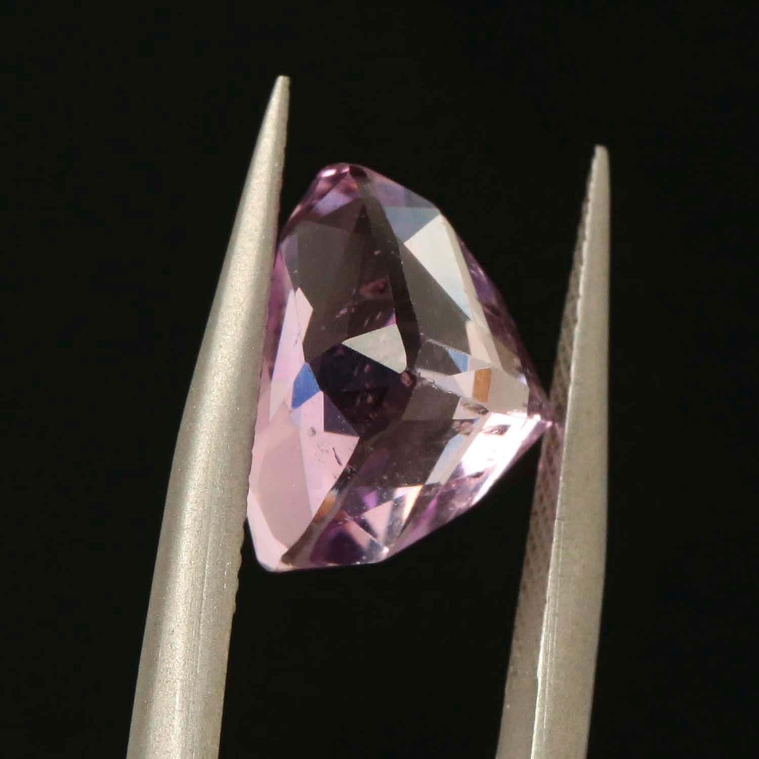 クンツァイト ルース 4.67ct