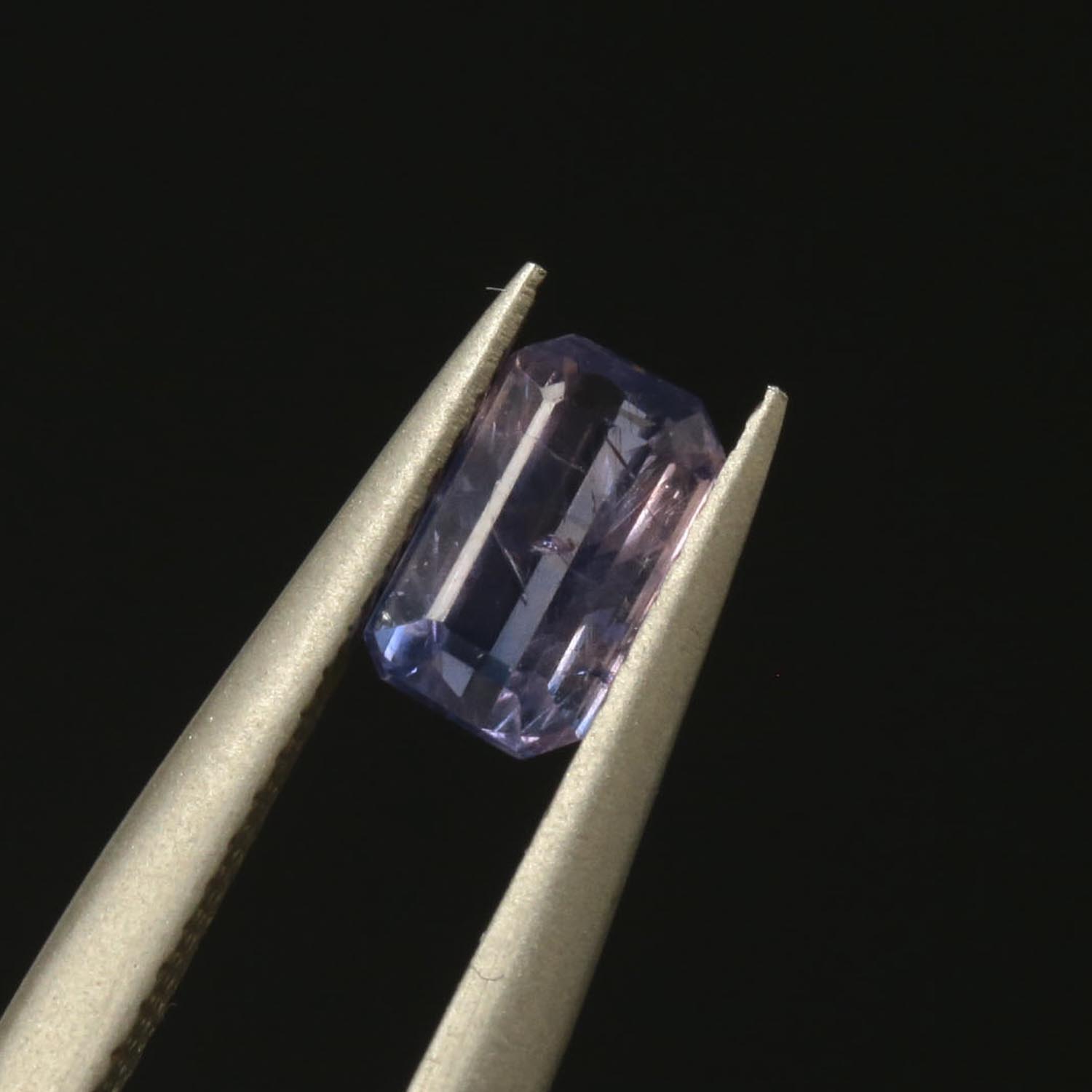 ウィンザーサファイア ルース 0.65ct