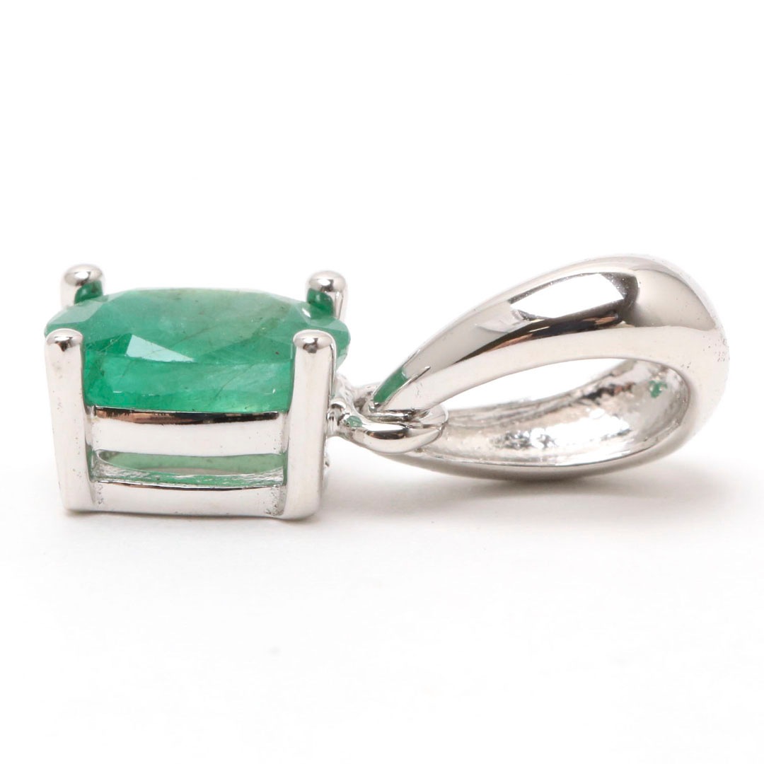 エメラルド 925SVペンダントトップ ①