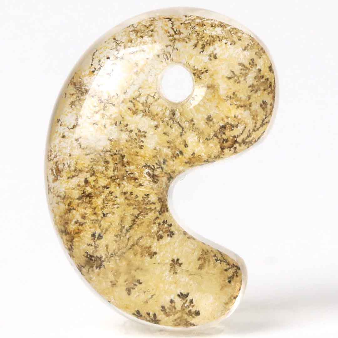 虹入りデンドリチッククォーツHC 出雲型勾玉 16ミリ