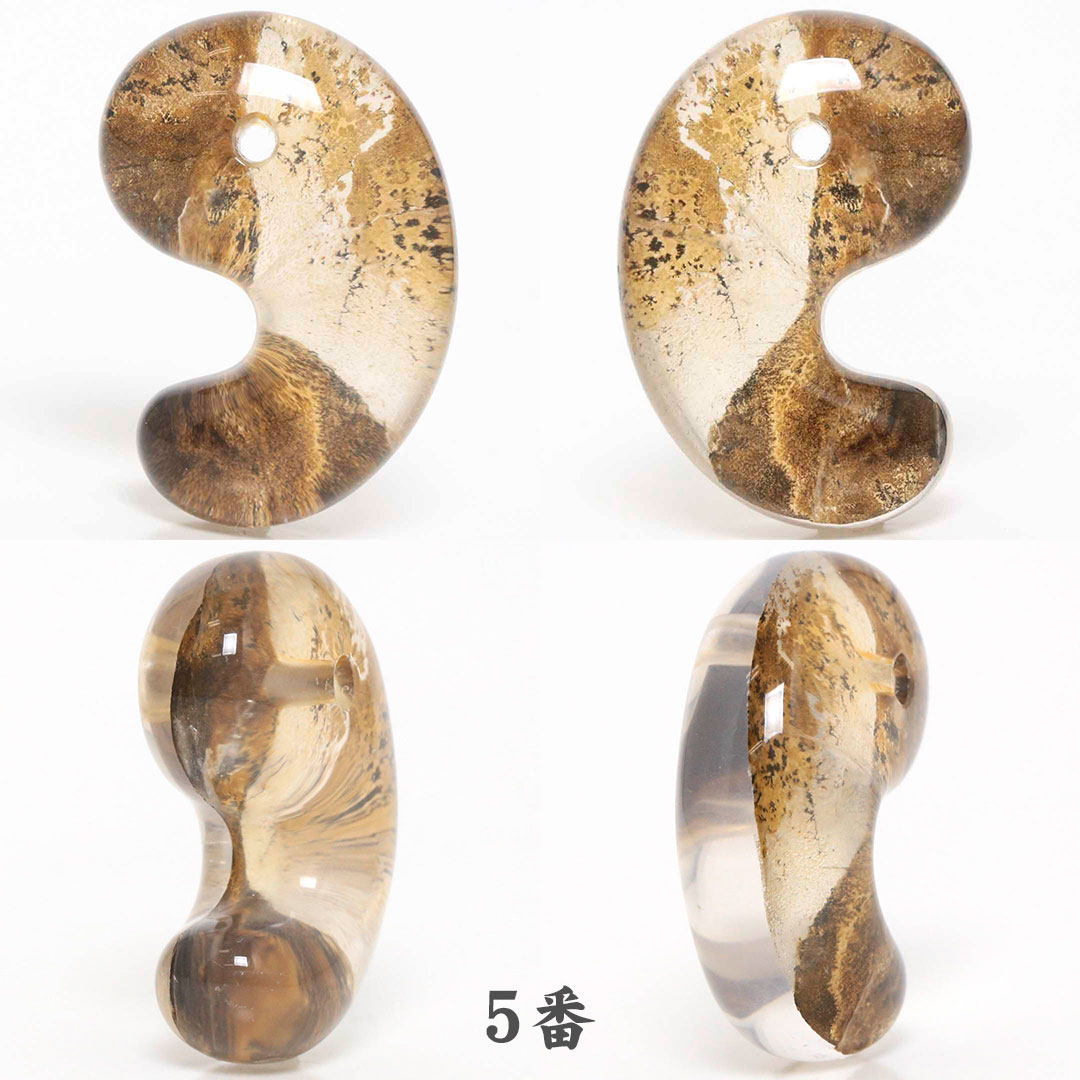 デンドリチッククォーツ 出雲型勾玉 30ミリ