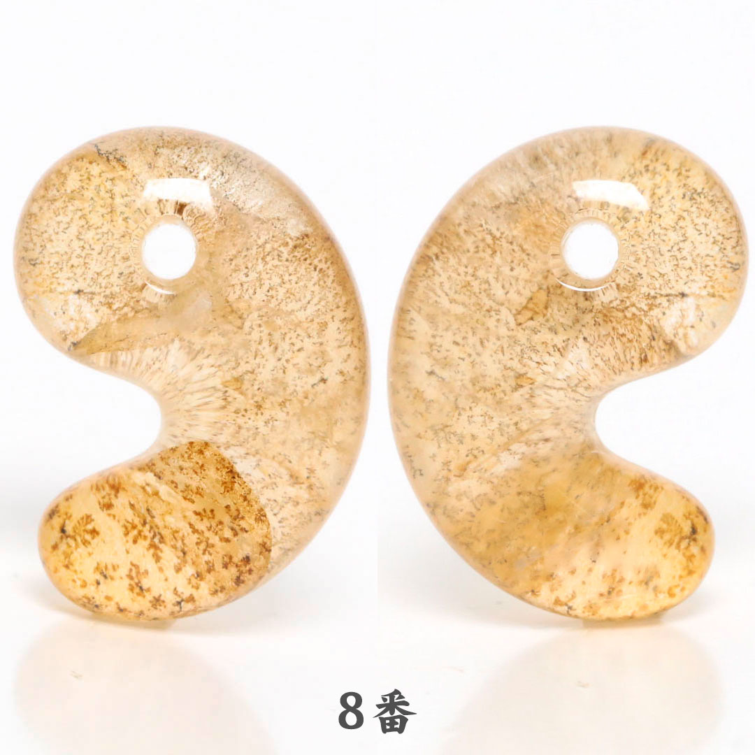 デンドリチッククォーツ 出雲型勾玉 20ミリ