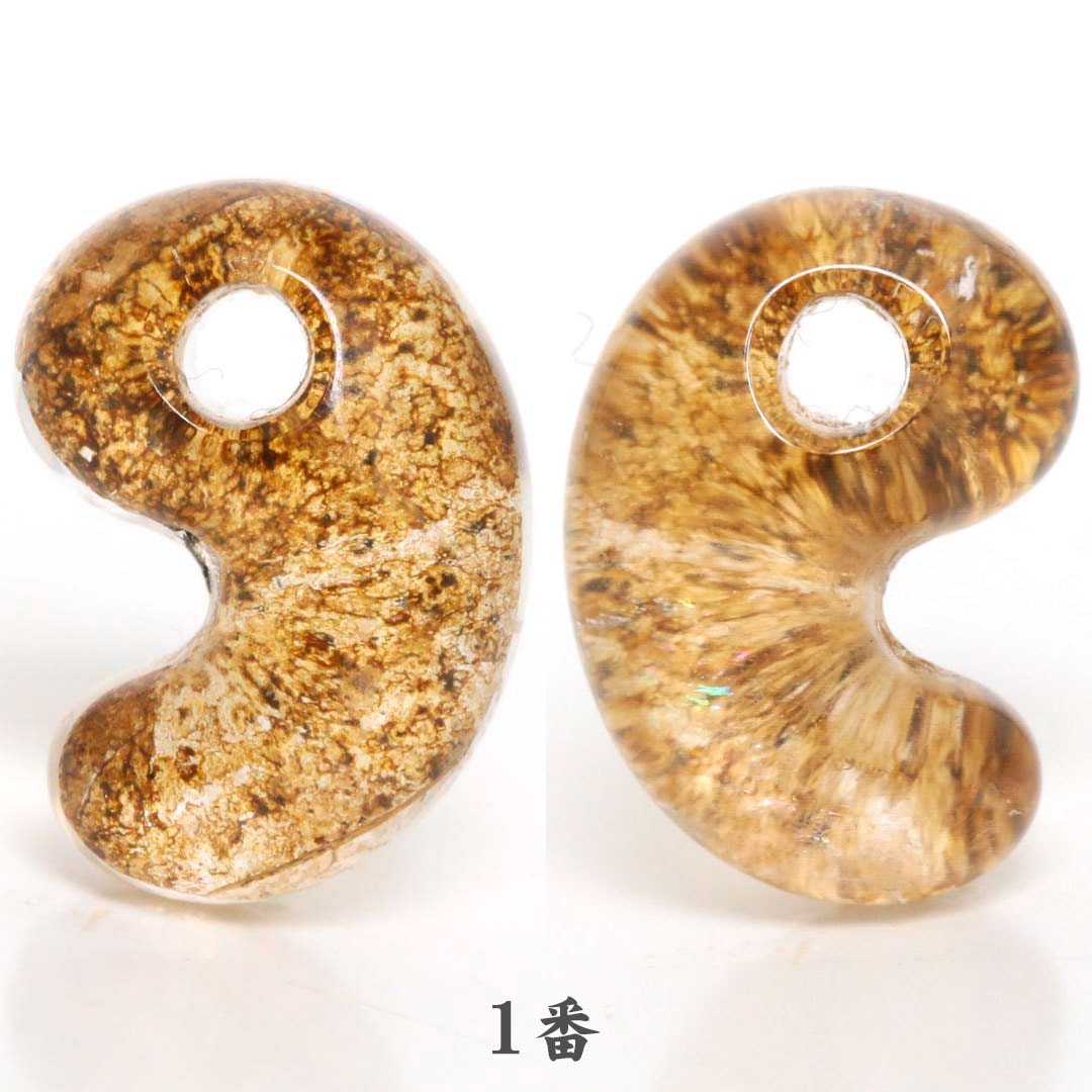 デンドリチッククォーツ 出雲型勾玉 10ミリ