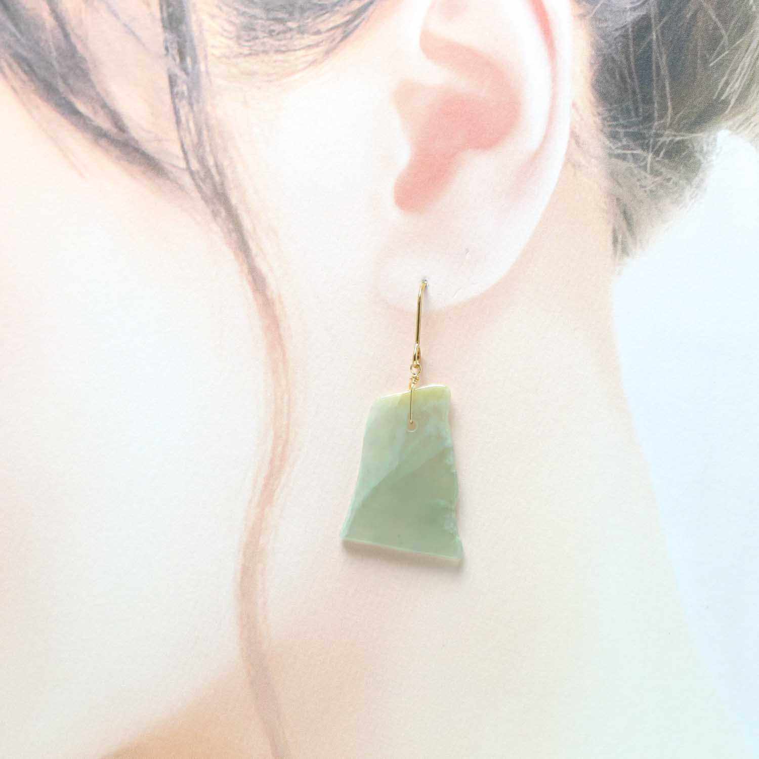 金山谷翡翠　ティアドロップピアス　14kgf 金山谷翡翠 ティアドロップピアス 14kgf 工房磨き 金山谷ヒスイピアス_秋麗