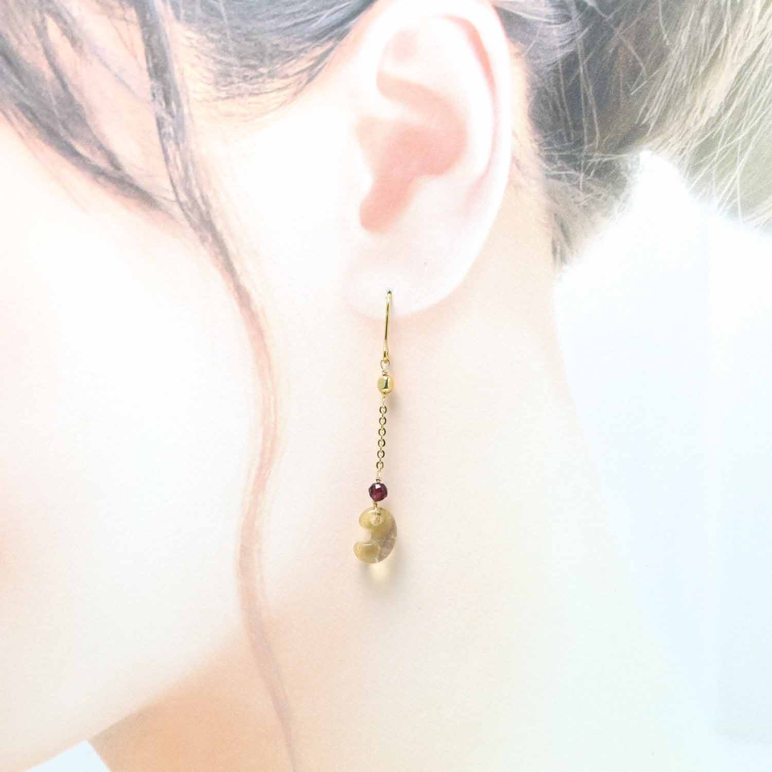 工房磨き 金山谷ヒスイピアス_秋麗