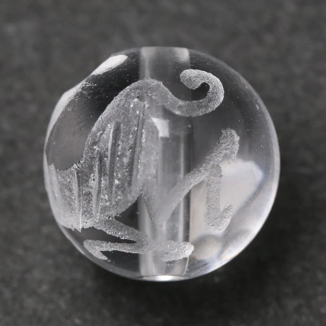 四神彫り 白虎 水晶 10ミリ ビーズ