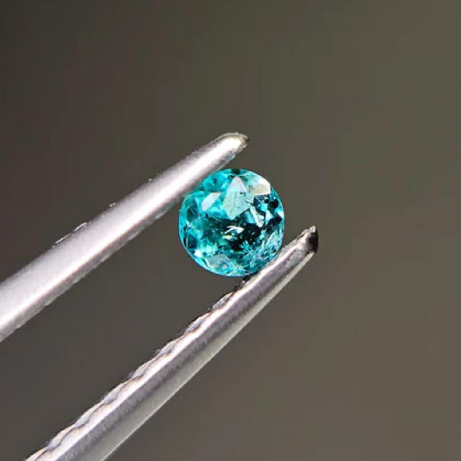 ブラジル産パライバトルマリン ルース （鑑別付き） 0.07ct 5