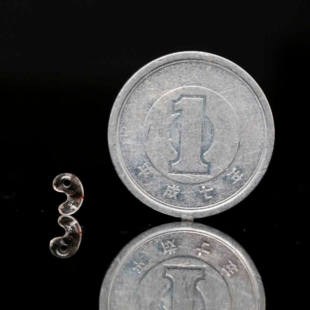 チイサキマガタマ】エレスチャルクォーツ 出雲型勾玉 5ミリ