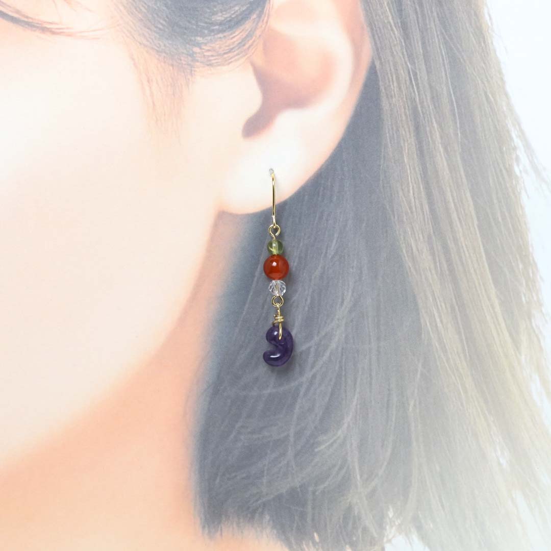 【紅葉】常緑の力強さ☆天然石ピアス 活力ピアス_勇気と力強さ・健康