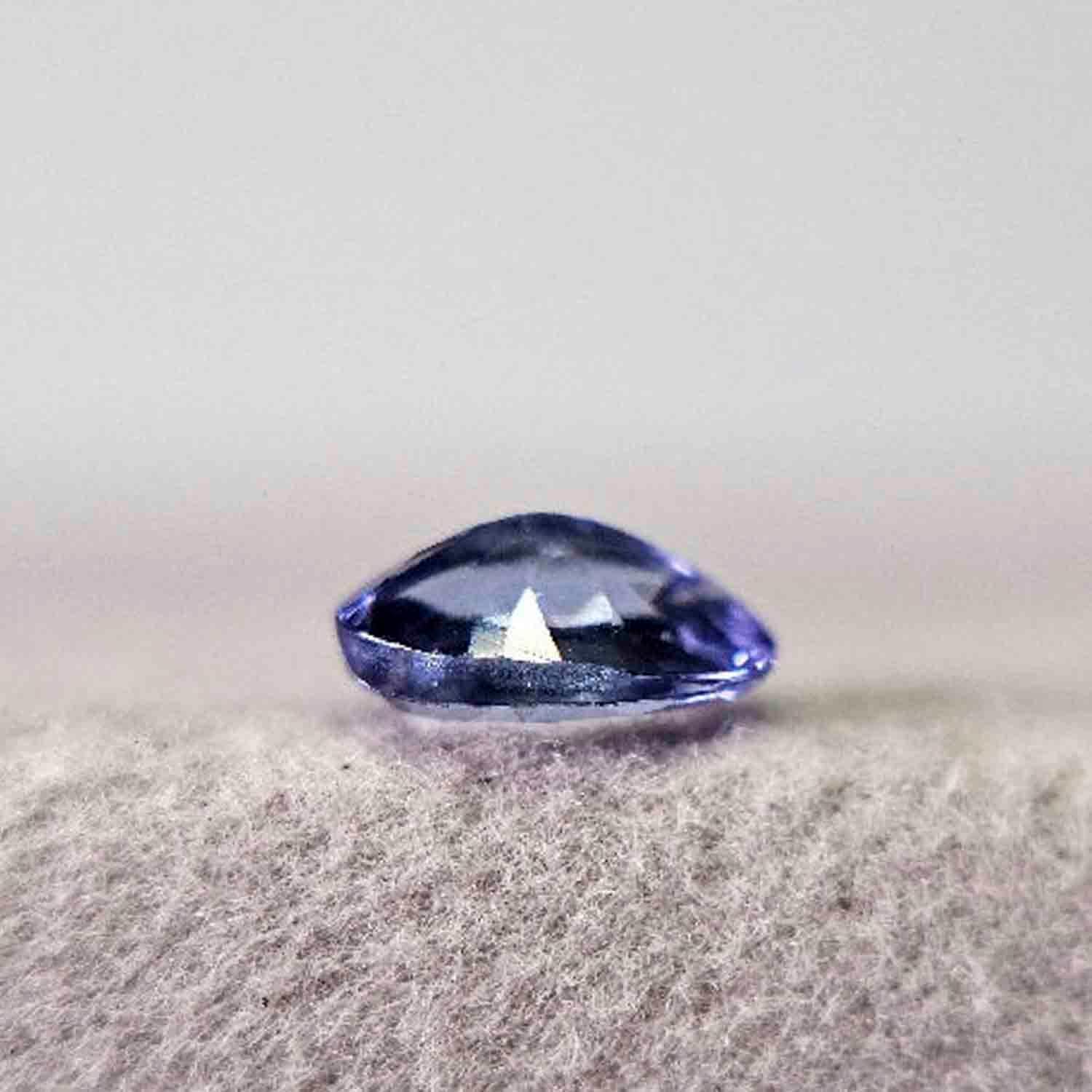 タンザナイト ルース 0.39ct
