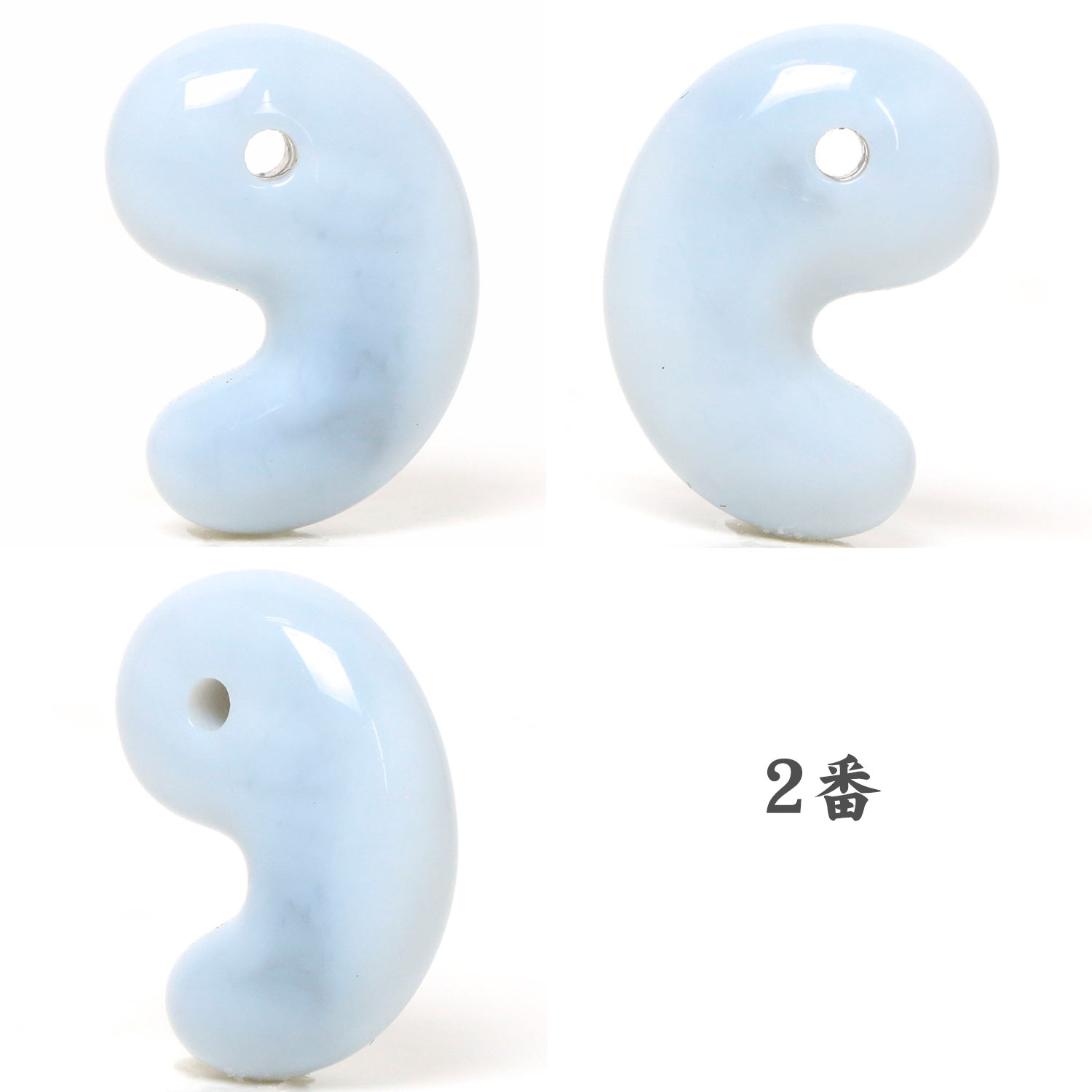 出雲青色*碧玉　入手困難な人気の透かし模様勾玉　幸運導く御守り‼️鑑別書付の本物を 出雲青色*碧玉 入手困難な人気の透かし模様勾玉 幸運導く御守り‼️鑑別
