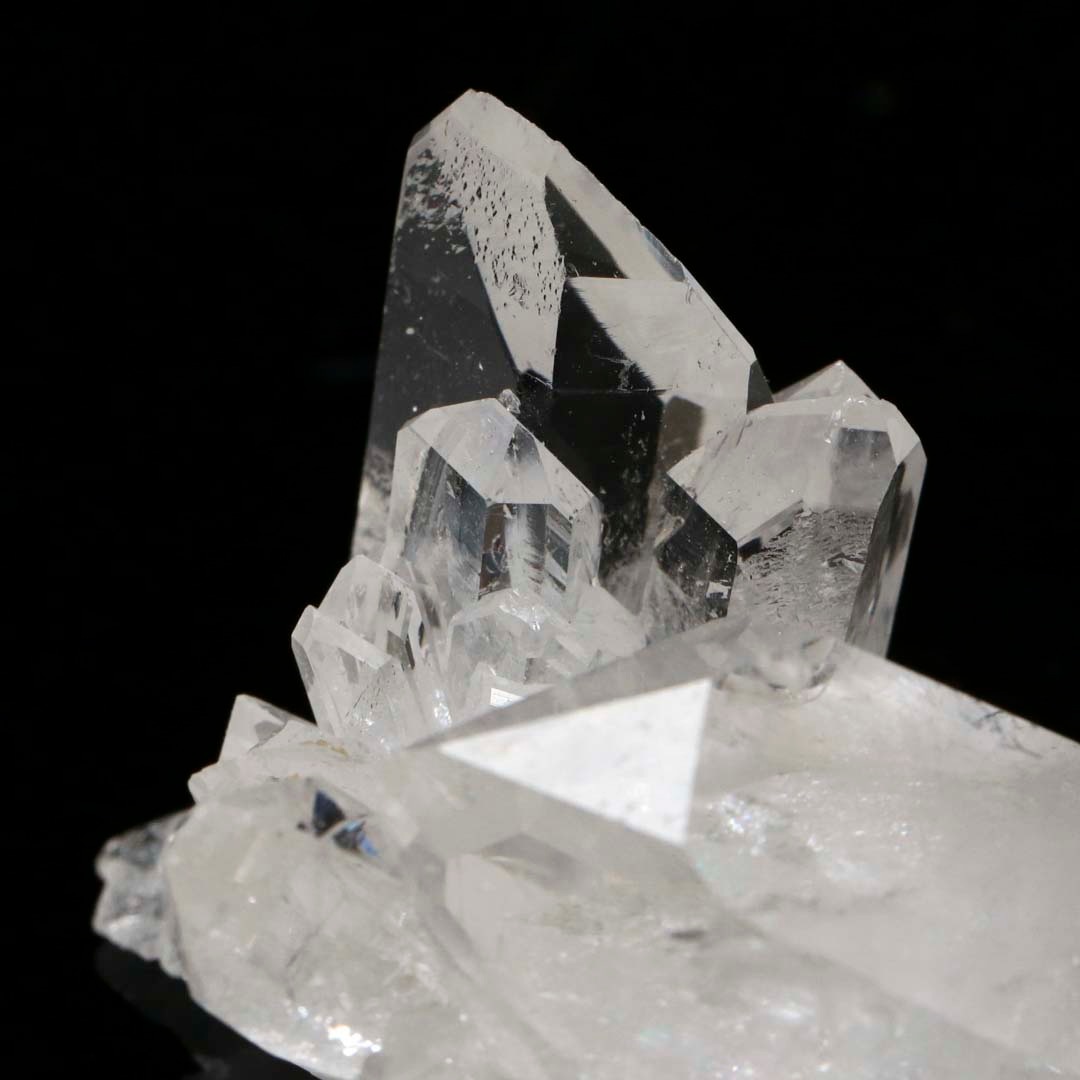 100★数量限定★希少モロッコ産【100g天然クリスタル水晶ミニクラスター】❤️ 69☆数量限定☆希少☆モロッコ産【69g天然クリスタル水晶ミニ