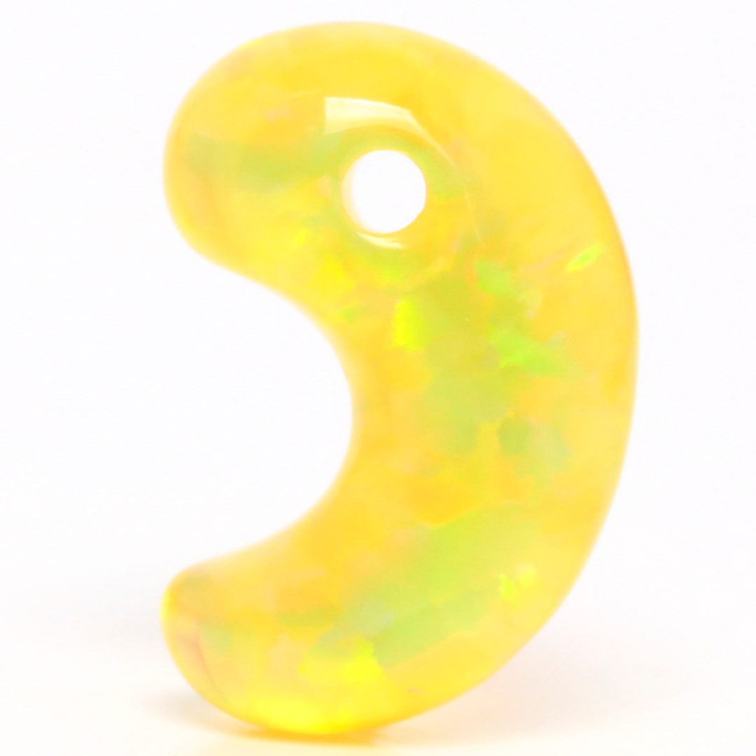 京都オパール 金糸雀-カナリア- 出雲型勾玉 16ミリ