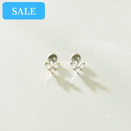 スモールストーンハートボディピアス